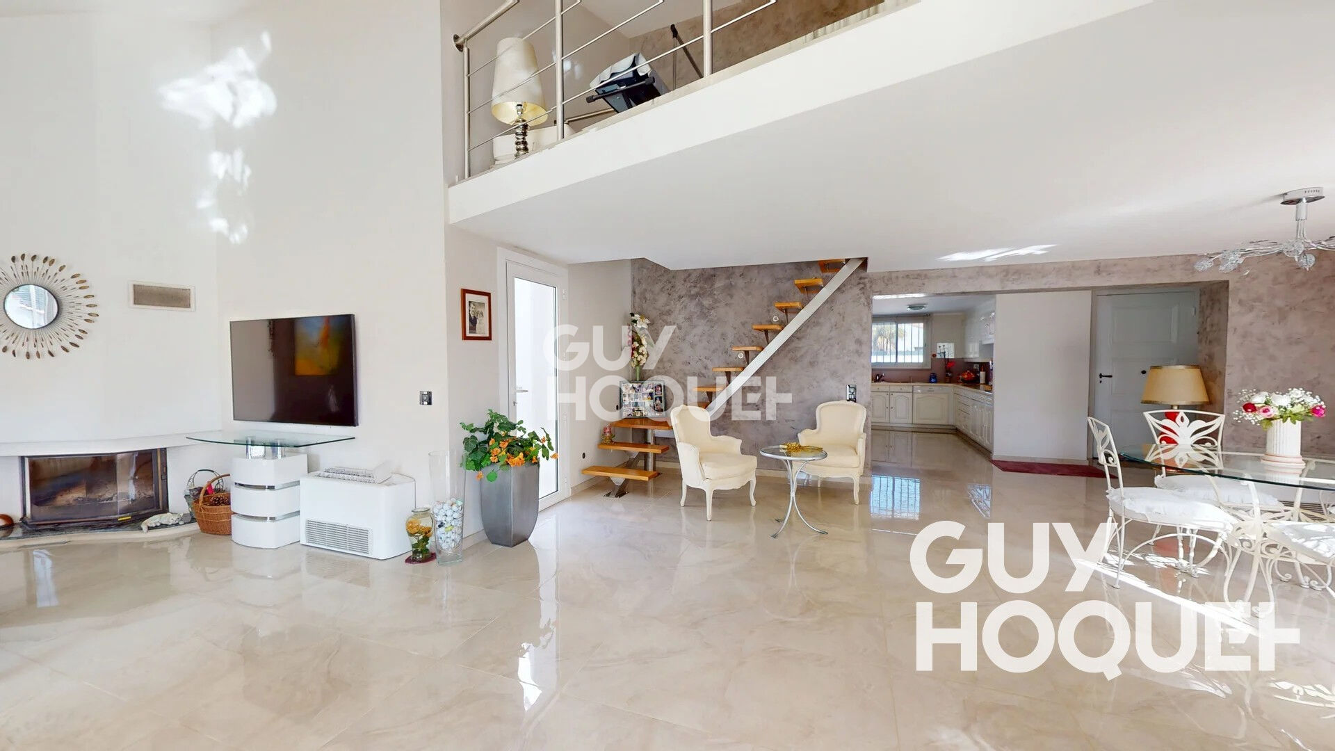 Villa + dépendance _à Saint Cyprien - Secteur Golf_