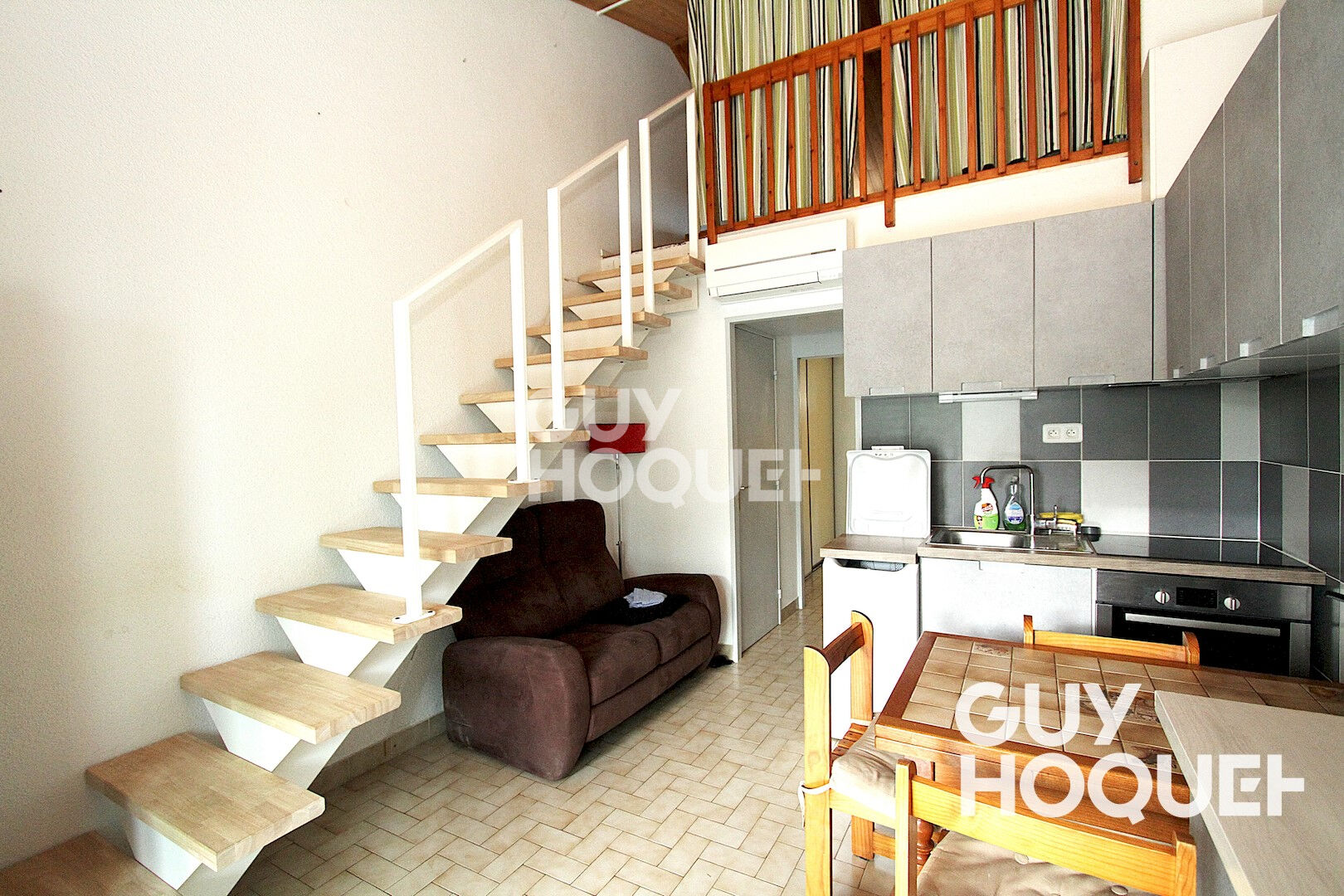 Maison T2 + mezzanine + parking privatif