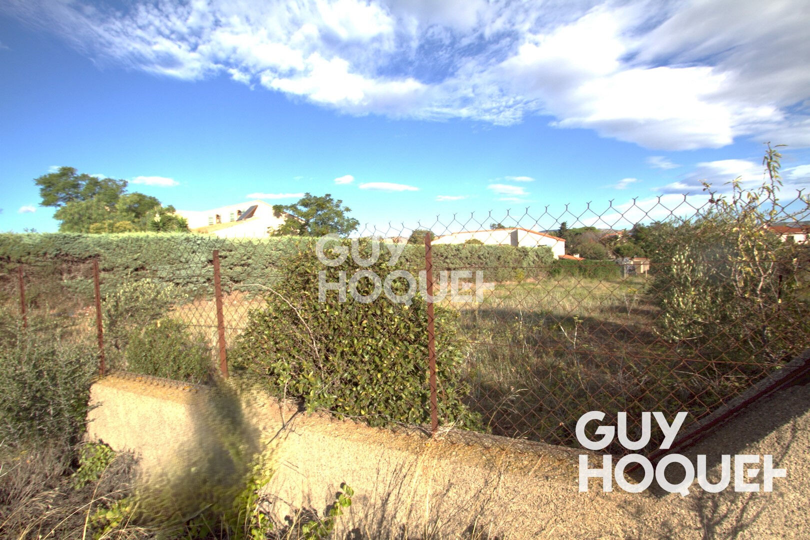 Terrain à bâtir 1176 m2 - Libre de tout constructeur.