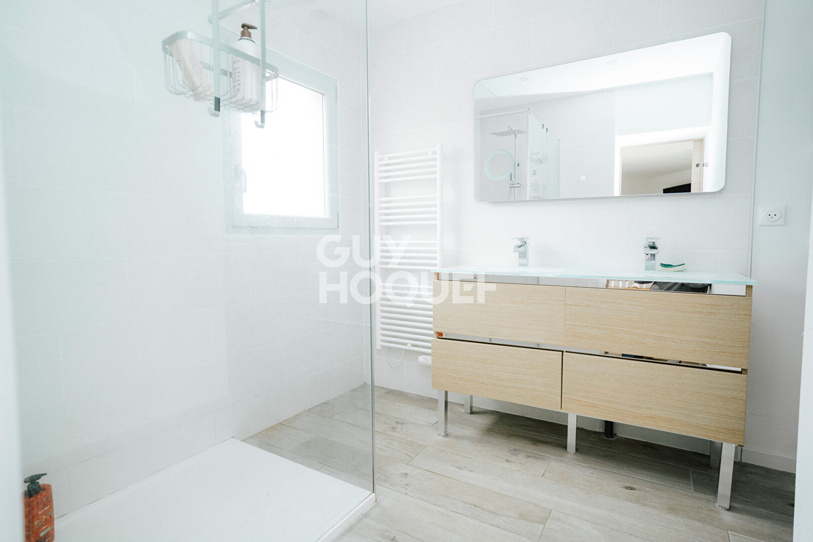 Villa plain-pied sur 1000m2 de terrain sans vis à vis