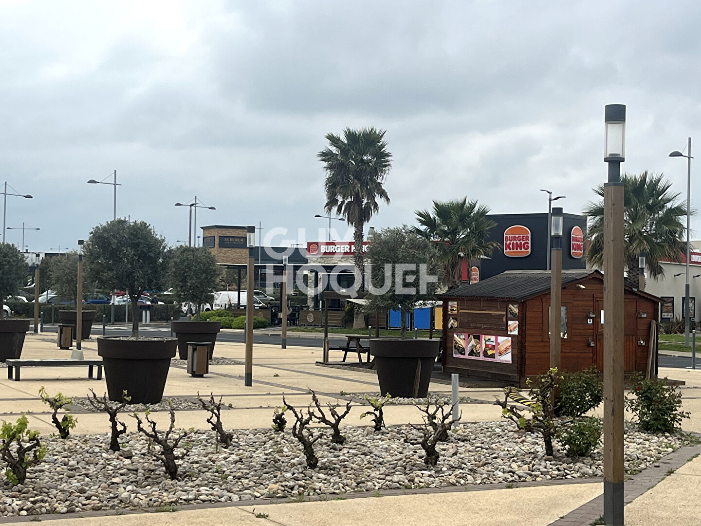 Local 410m2 Emplacement N 1 Mas Guerido RARE