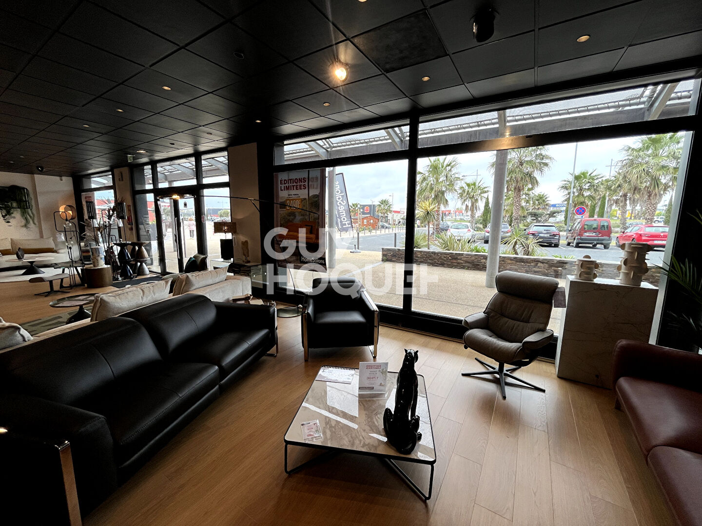 Local 410m2 Emplacement N 1 Mas Guerido RARE