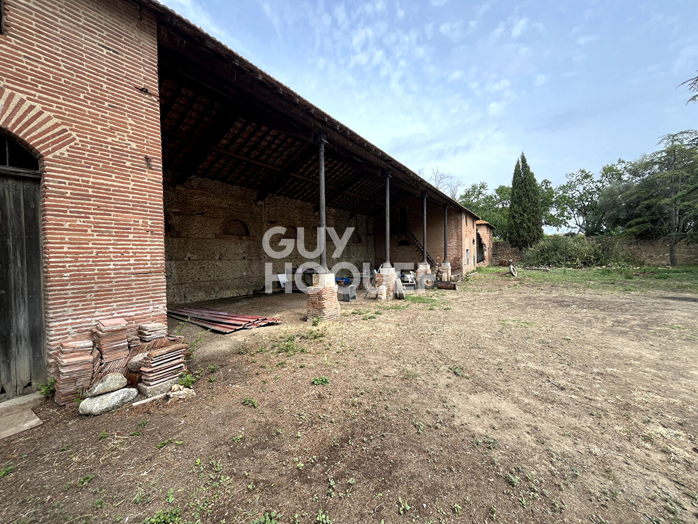 Bâtisse exceptionnelle face au Lac idéal  projet professionel