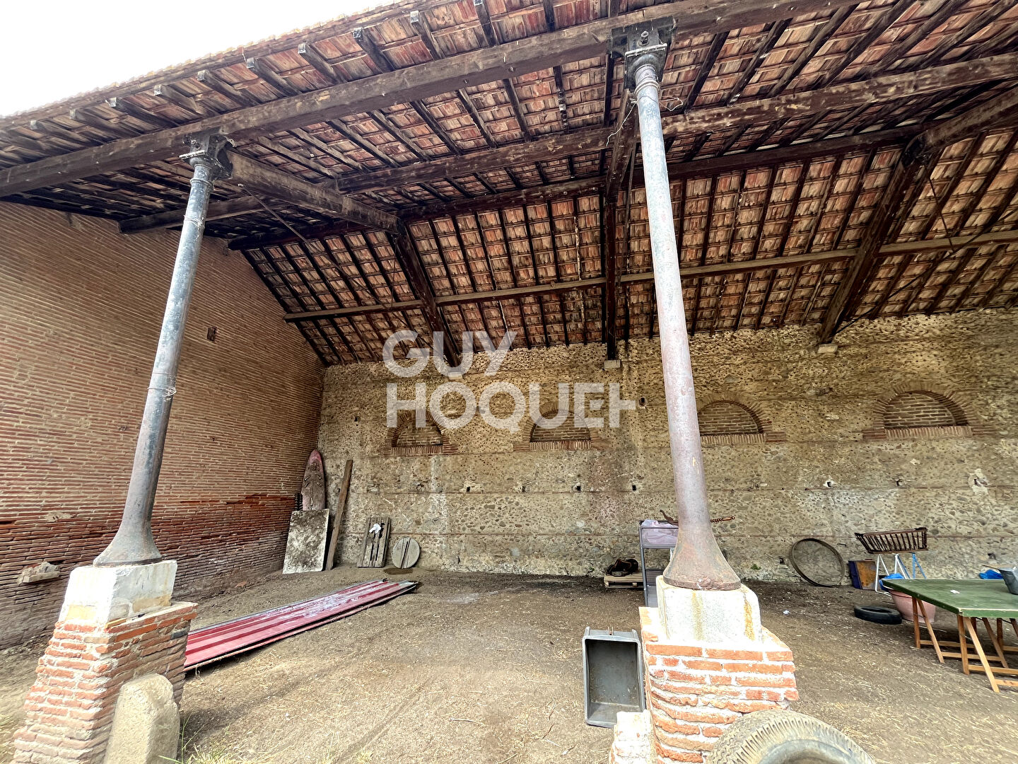 Bâtisse exceptionnelle face au Lac idéal  projet professionel