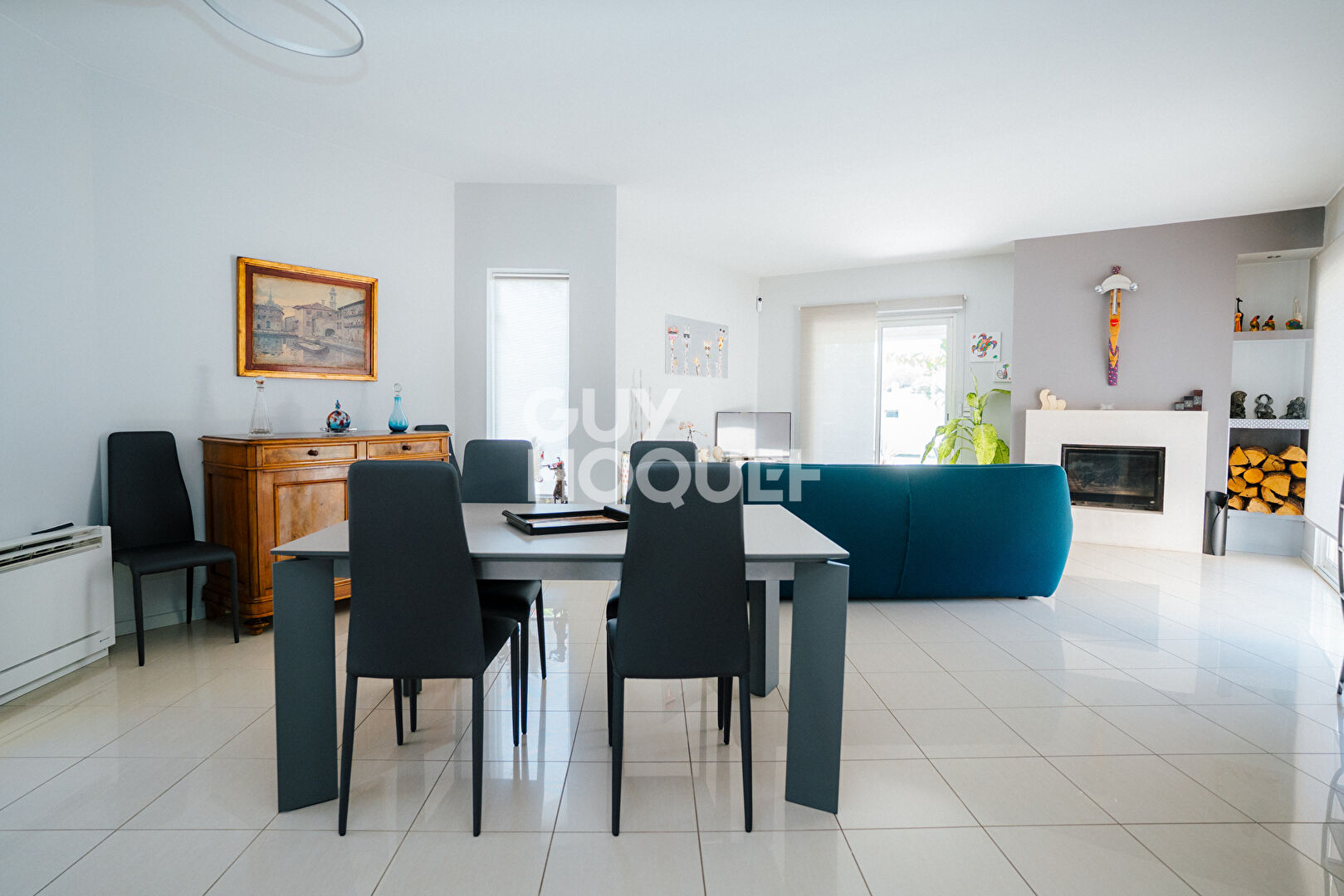 Maison d'architecte 4faces sur 700m2 de terrain