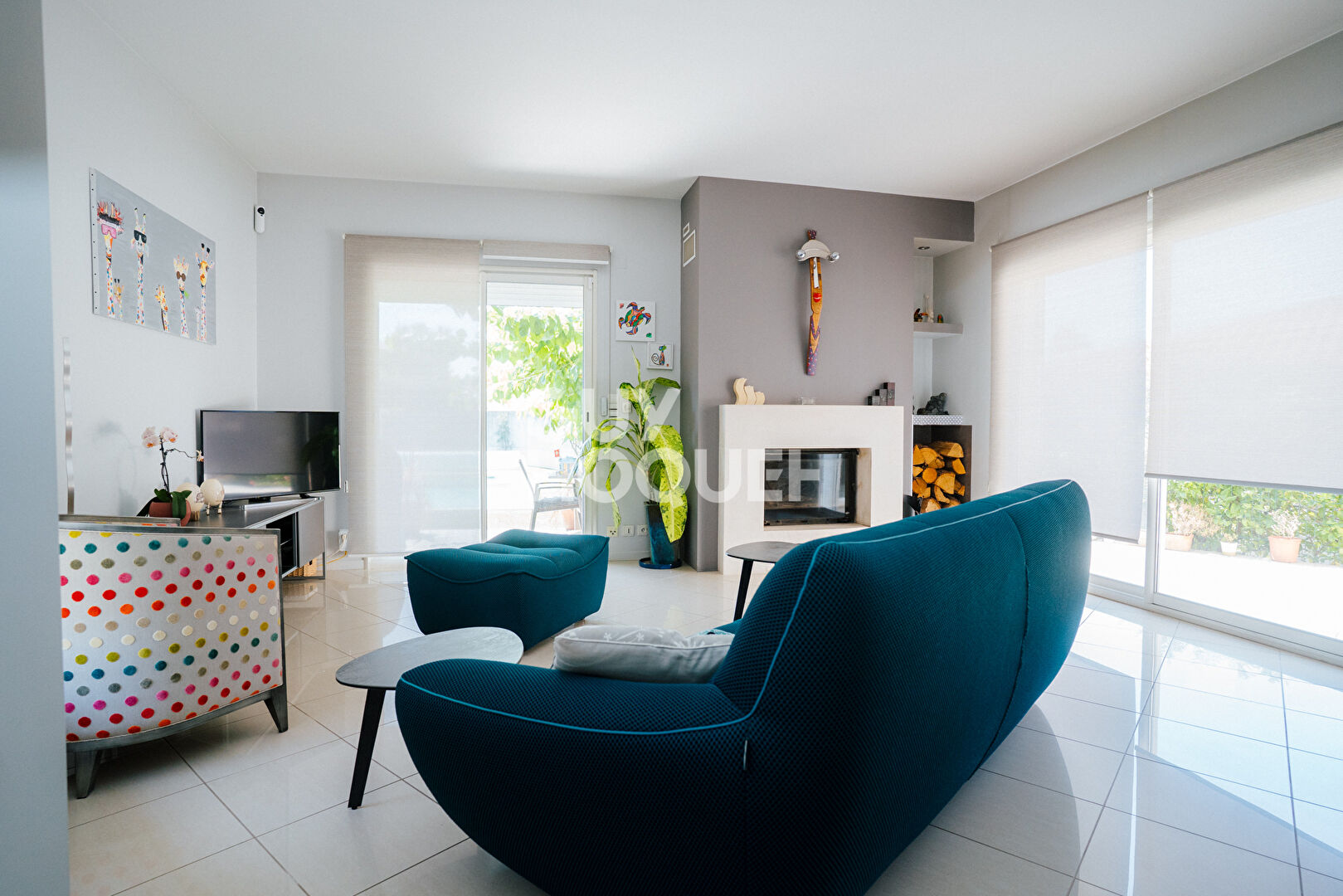 Maison d'architecte 4faces sur 700m2 de terrain