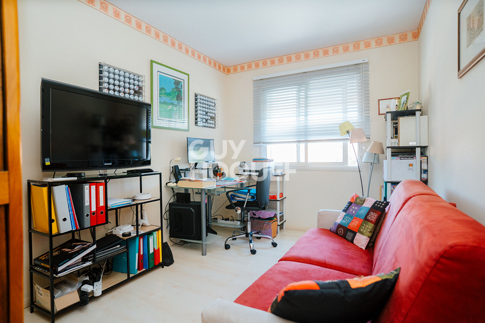 Maison d'architecte 4faces sur 700m2 de terrain