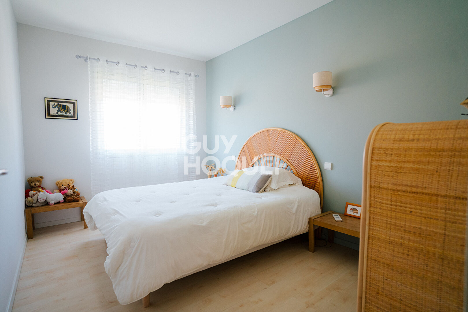 Maison d'architecte 4faces sur 700m2 de terrain