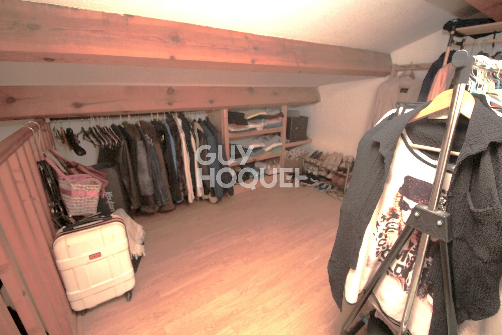 Maison T2 en copropriété  + véranda + parking privatif à acquérir en su