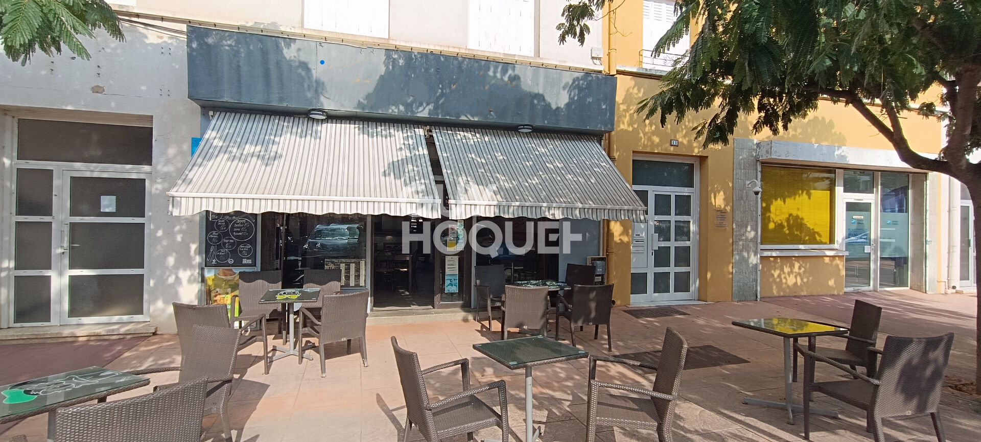Restaurant  BAR Licence 3