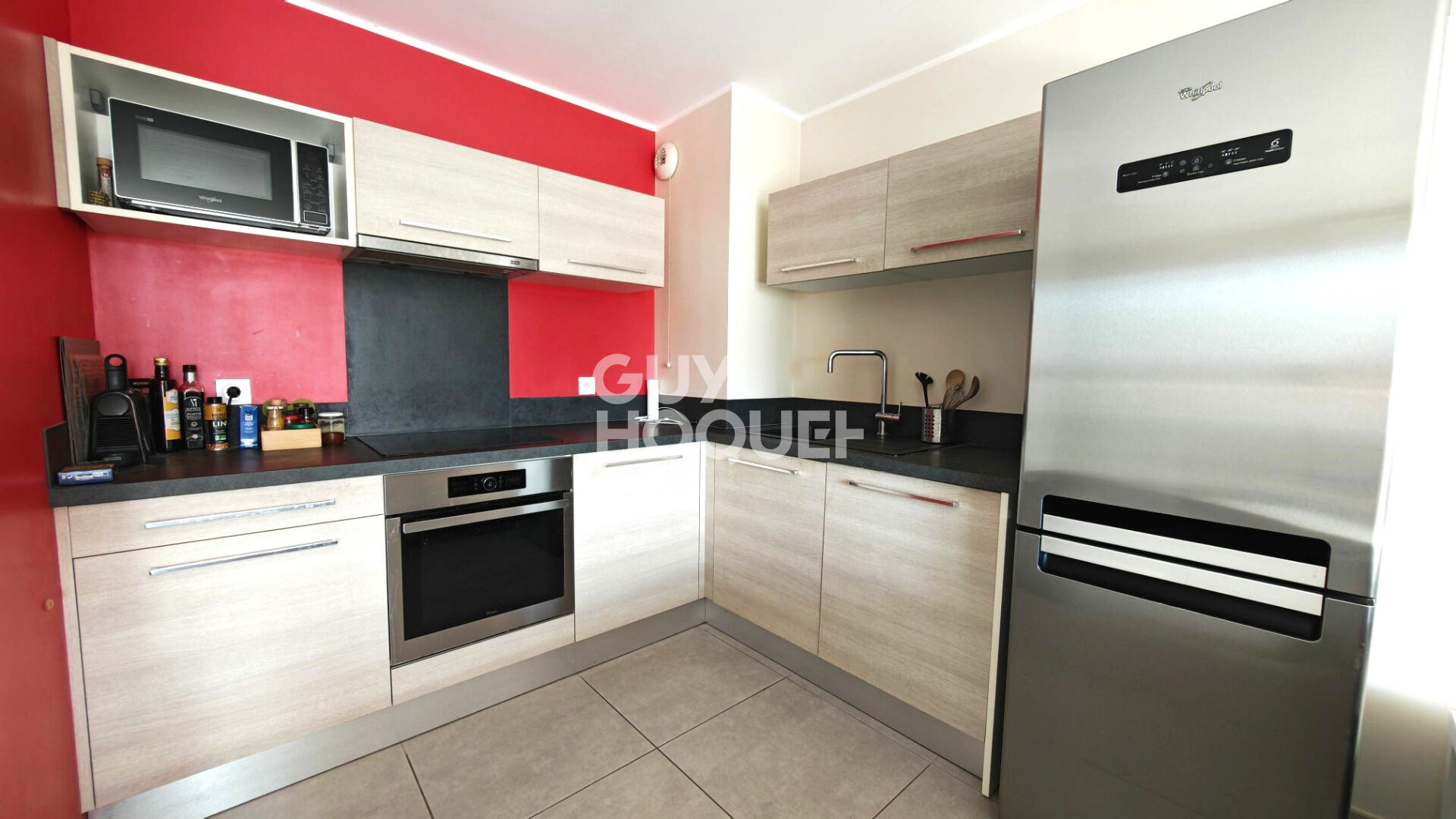 A VENDRE - CANET EN ROUSSILLON - Duplex de prestige 3 pièces avec vue panoramique, terrasses et garage.