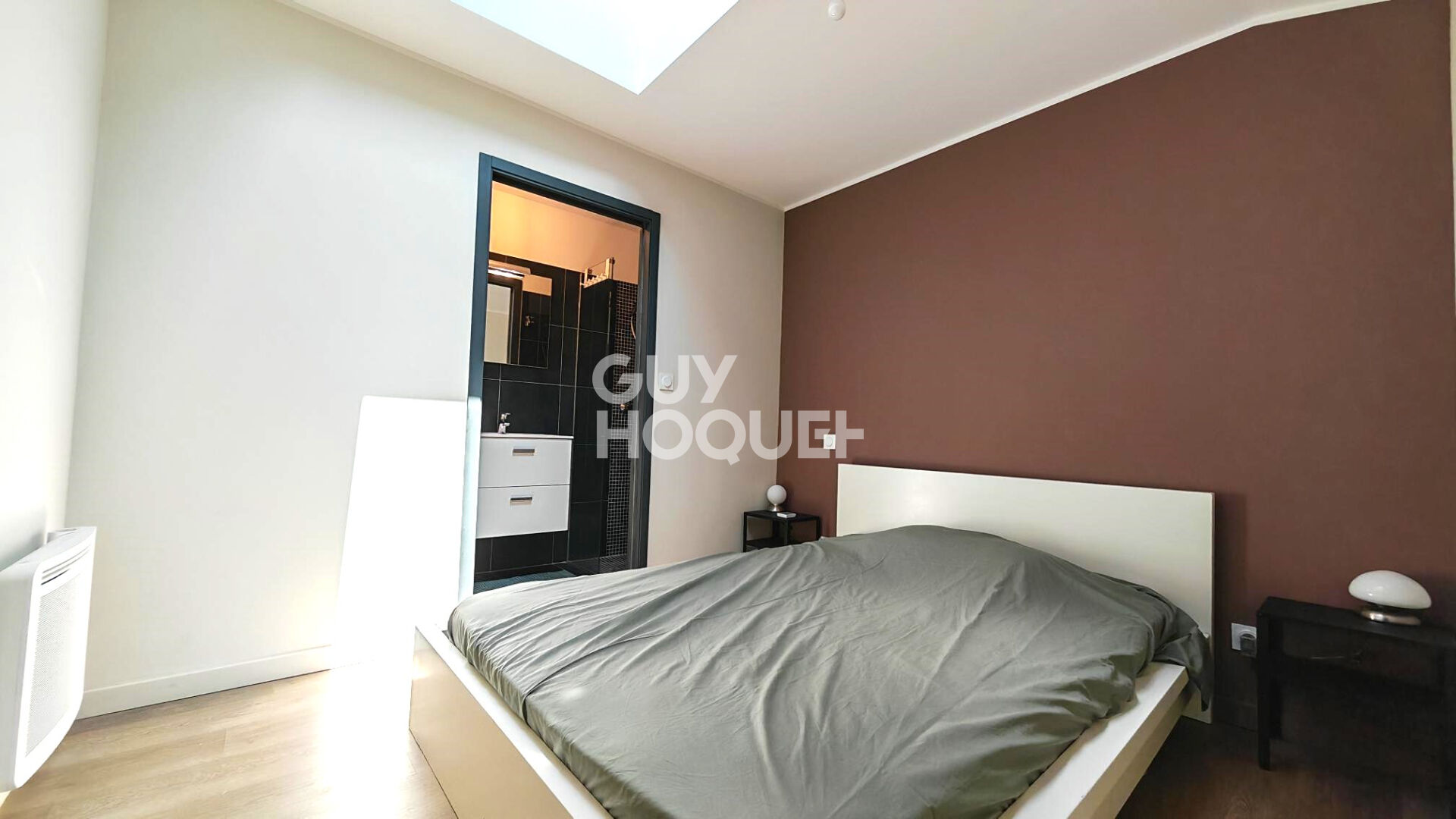 A VENDRE - CANET EN ROUSSILLON - Duplex de prestige 3 pièces avec vue panoramique, terrasses et garage.