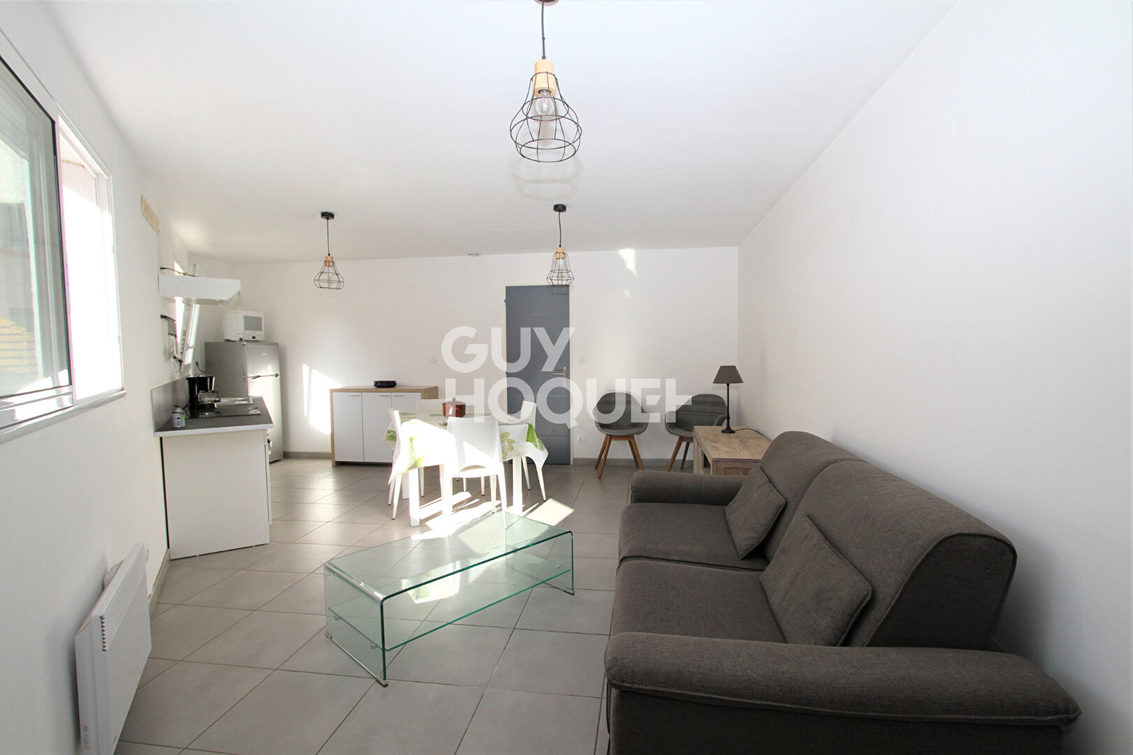 Appartement meublé T2 de 41m² à louer à l'année + Parking