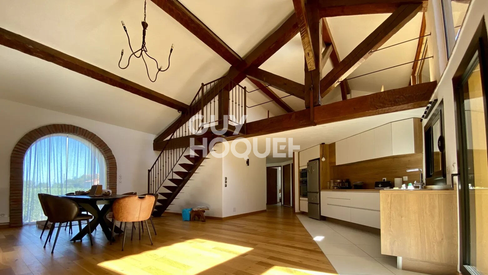 TRIPLEX 187,86m2 6 pièces