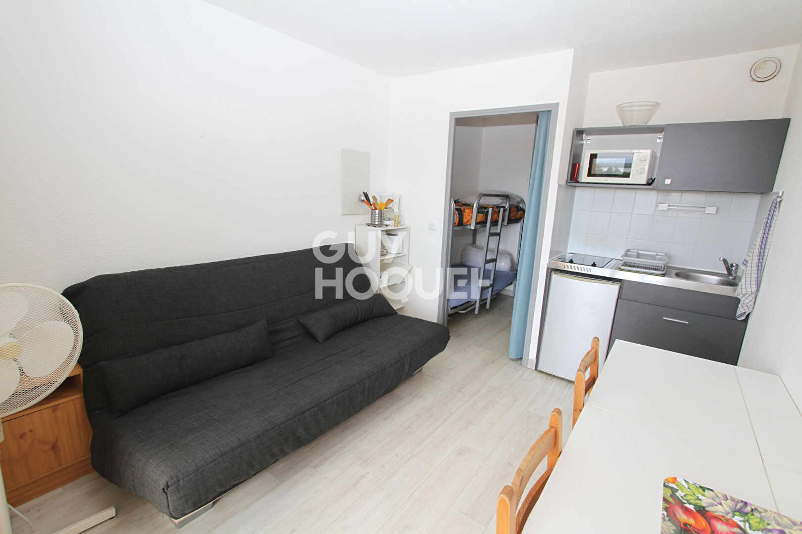 Studio meublé loué à l'année secteur Canet Sud