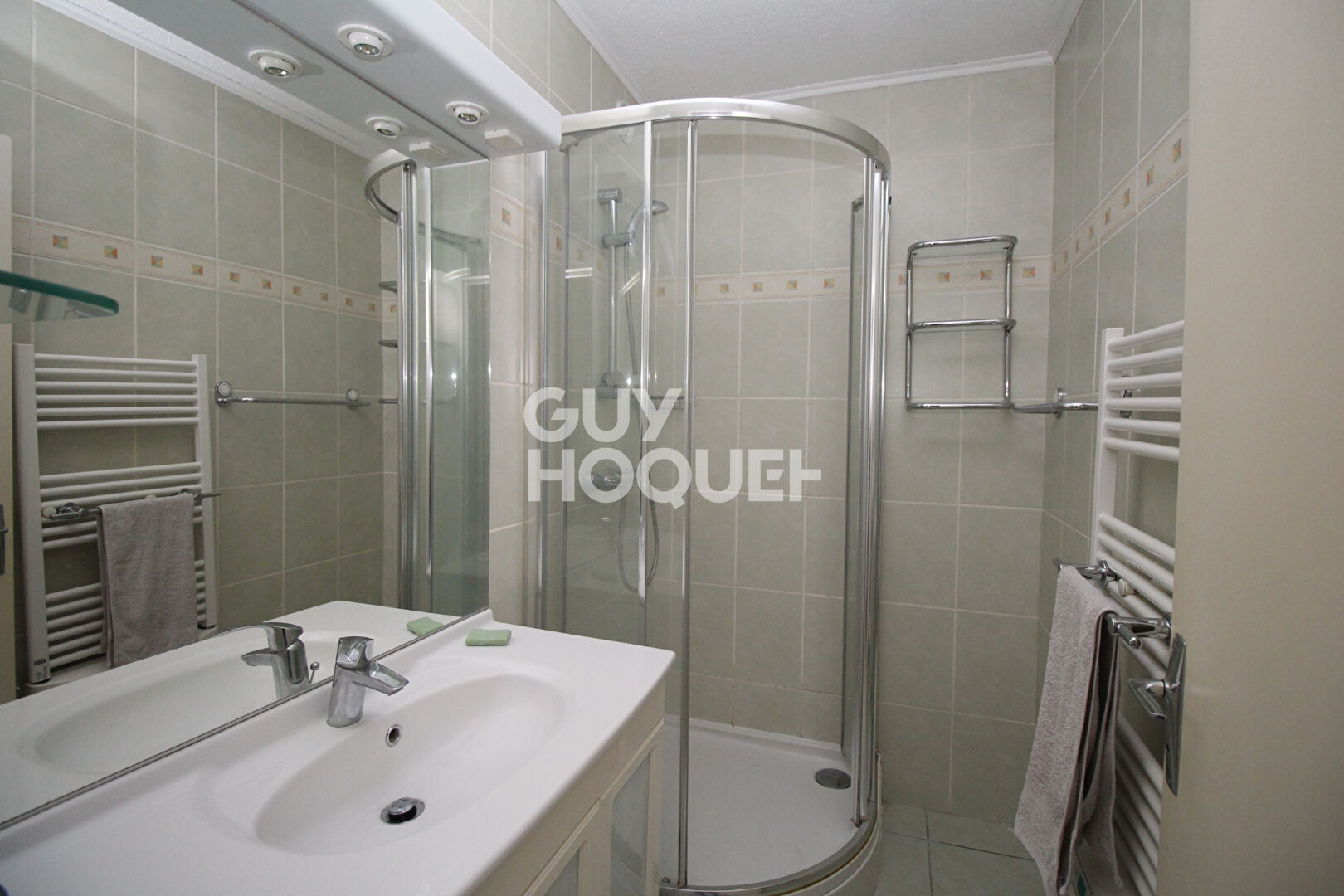 Appartement rénové proche du Castillet