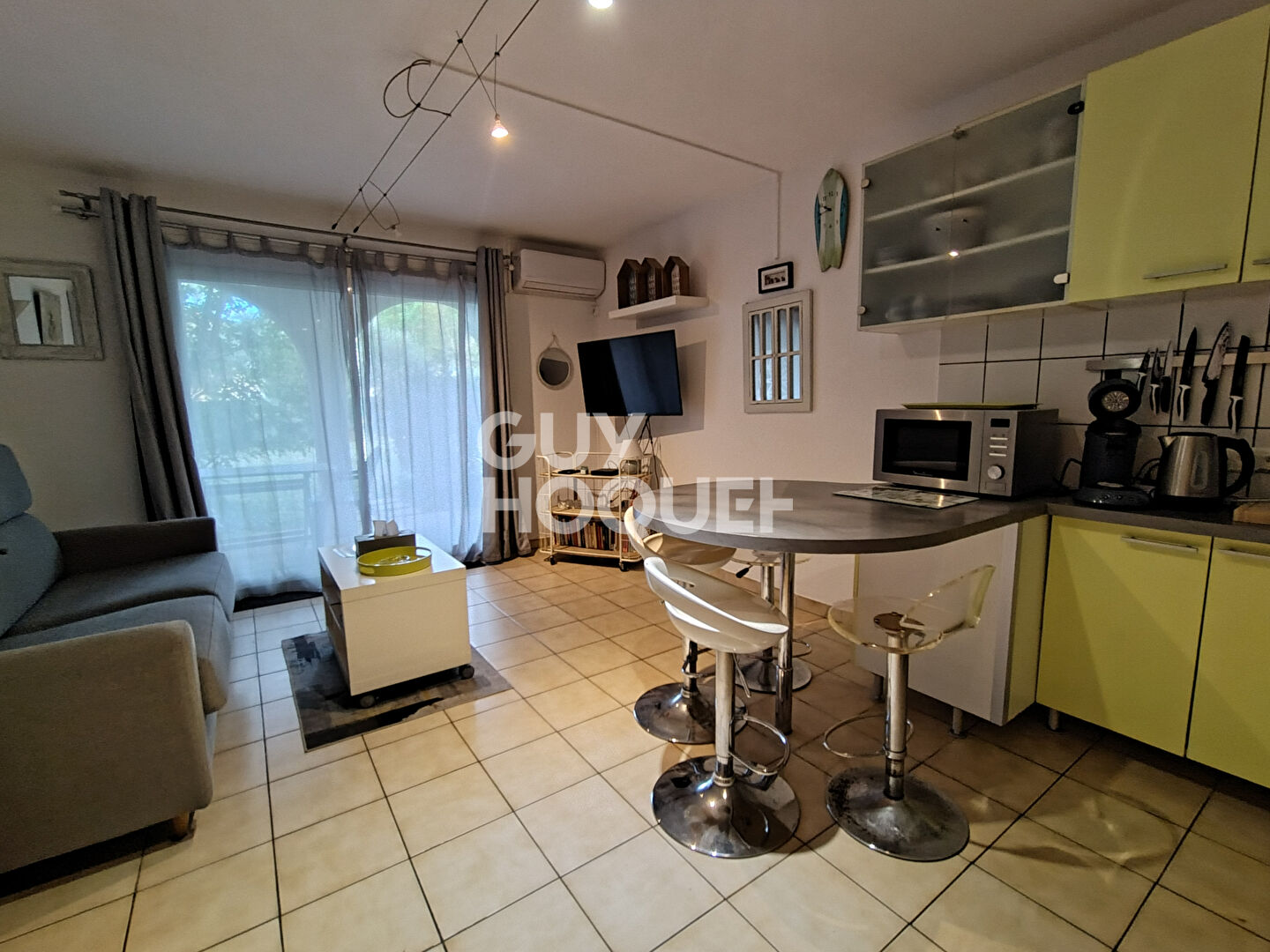 Appartement studio cabine avec loggia et parking