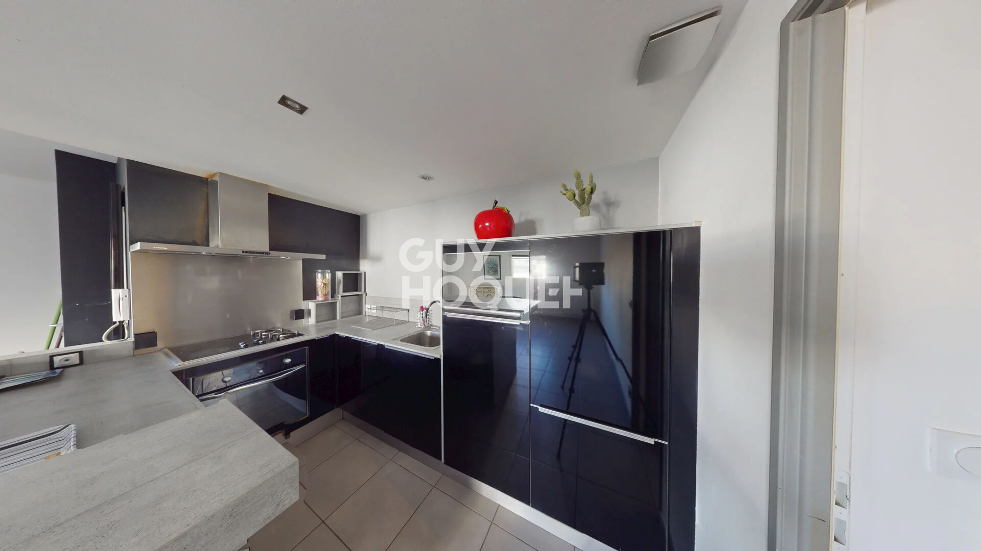 Appartement  3 pièces de 64 m² + terrasse + parking en sous-sol