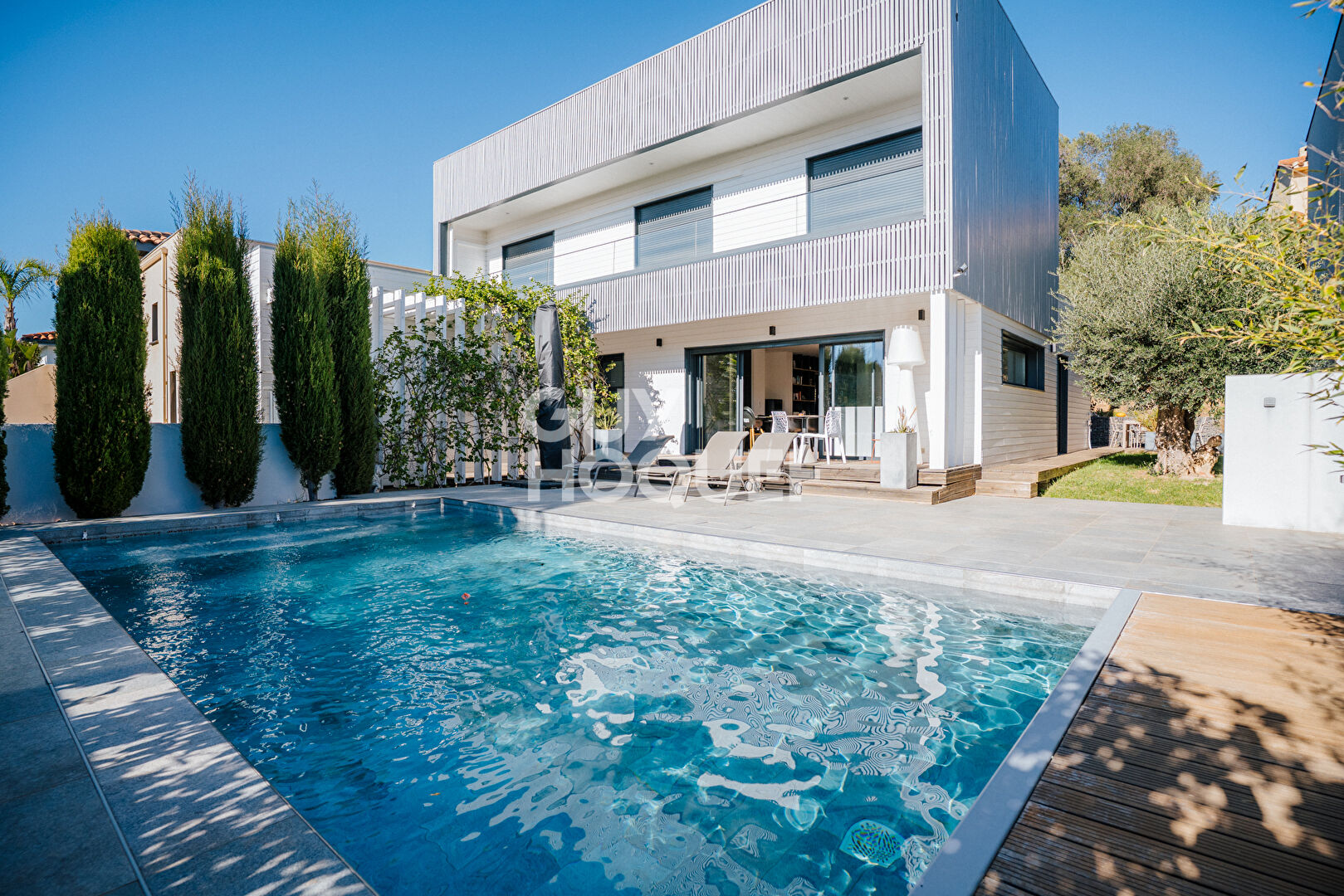 Maison moderne situation exceptionnelle