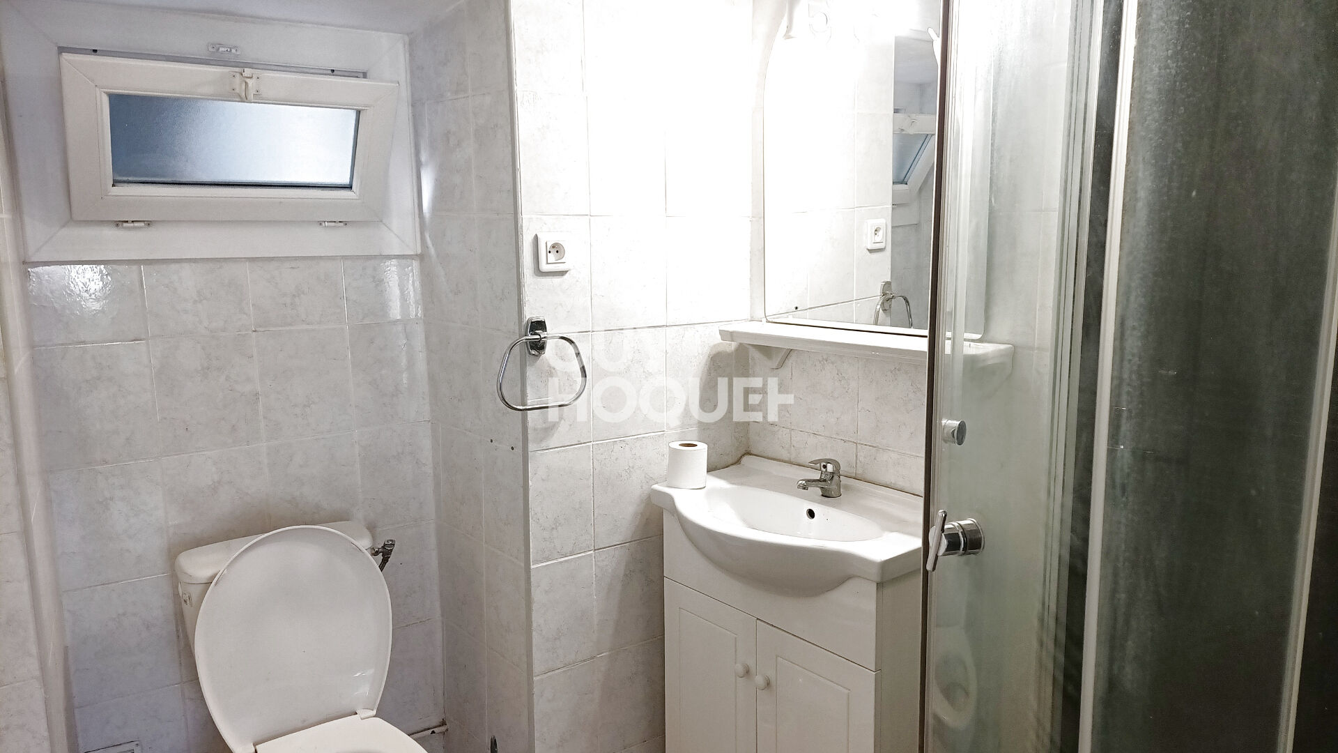 MAISON DE 150 M² SURFACE TOTALE  AVEC TRAVAUX