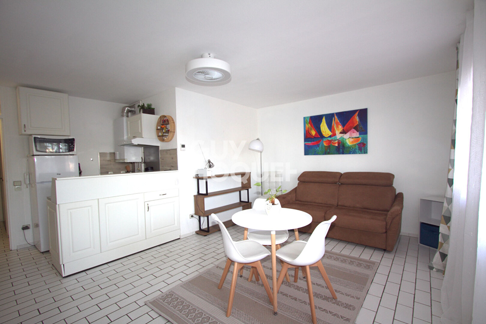 Studio meublé A L'ANNEE