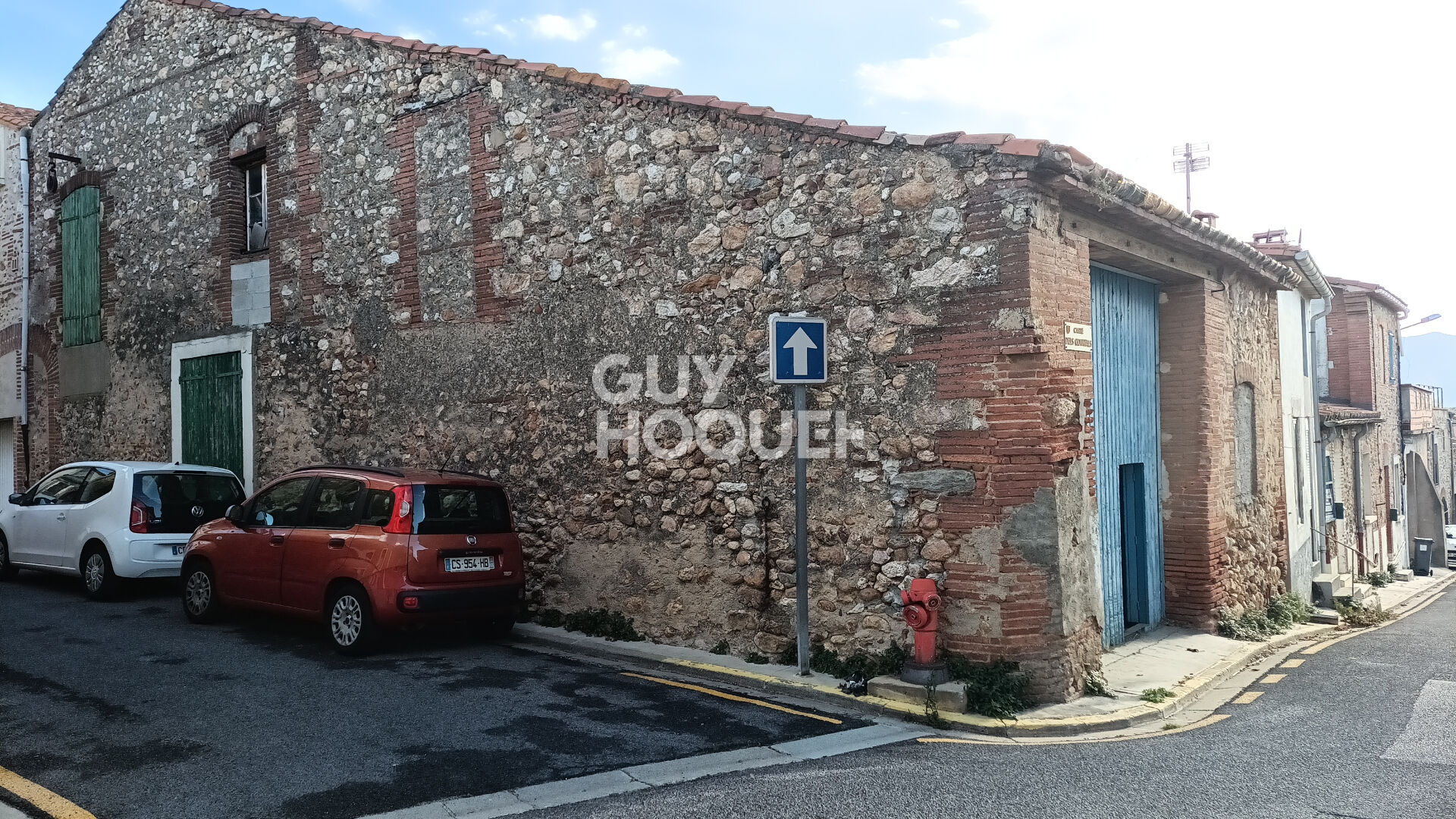 GRANGE OU ENTREPOT A REABILITER