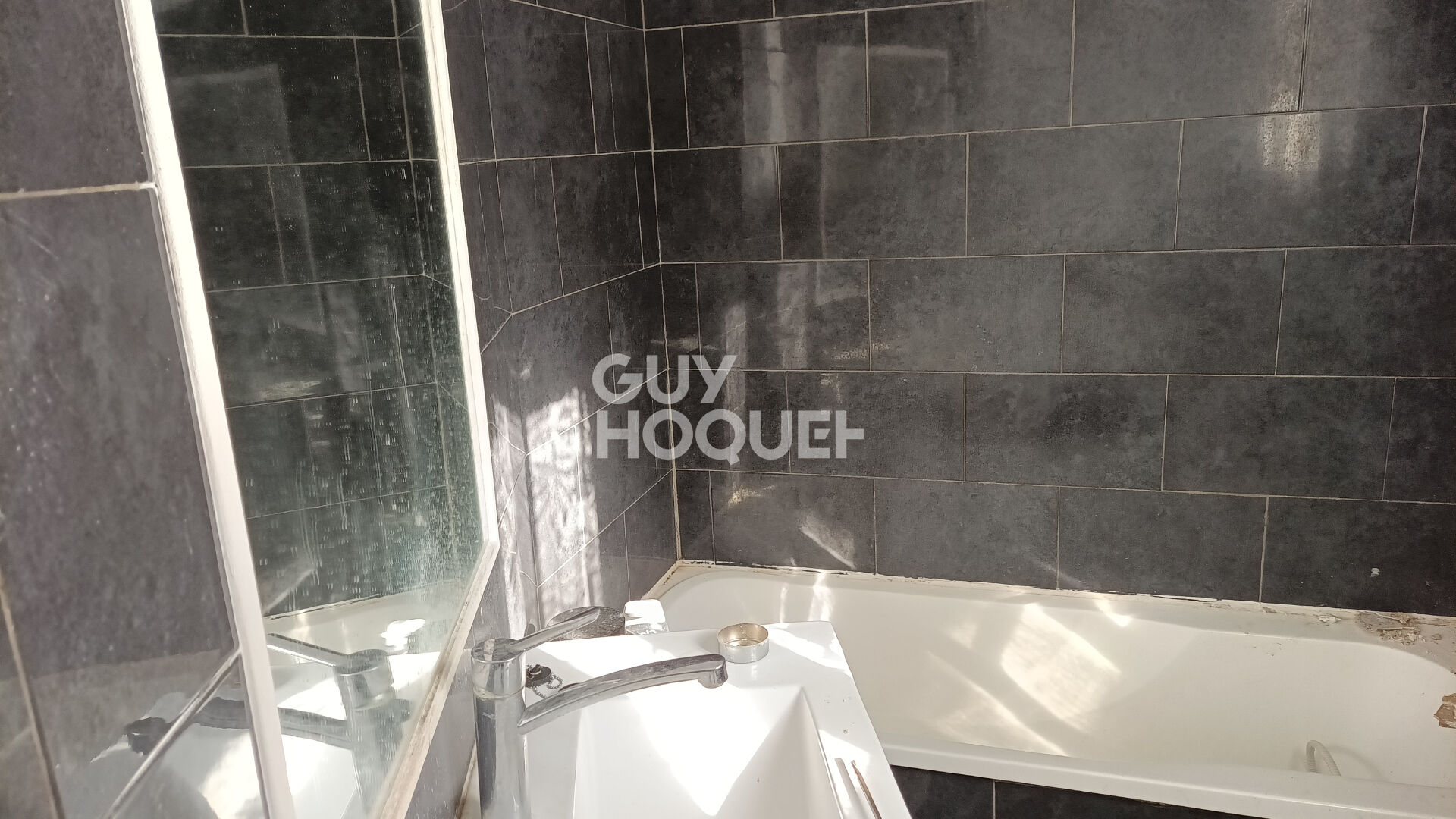 Maison Passa 3 pièce(s) 33 m2  + grange attenante à réhabiliter