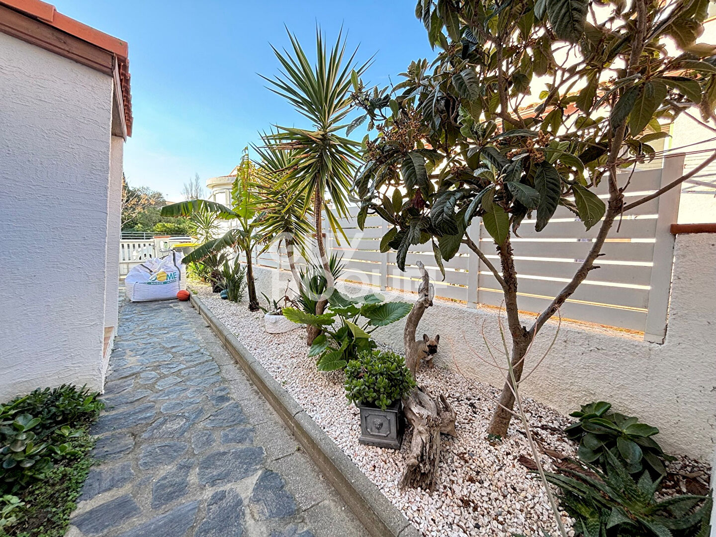 Maison en 4 Faces à 100 m de la plage .