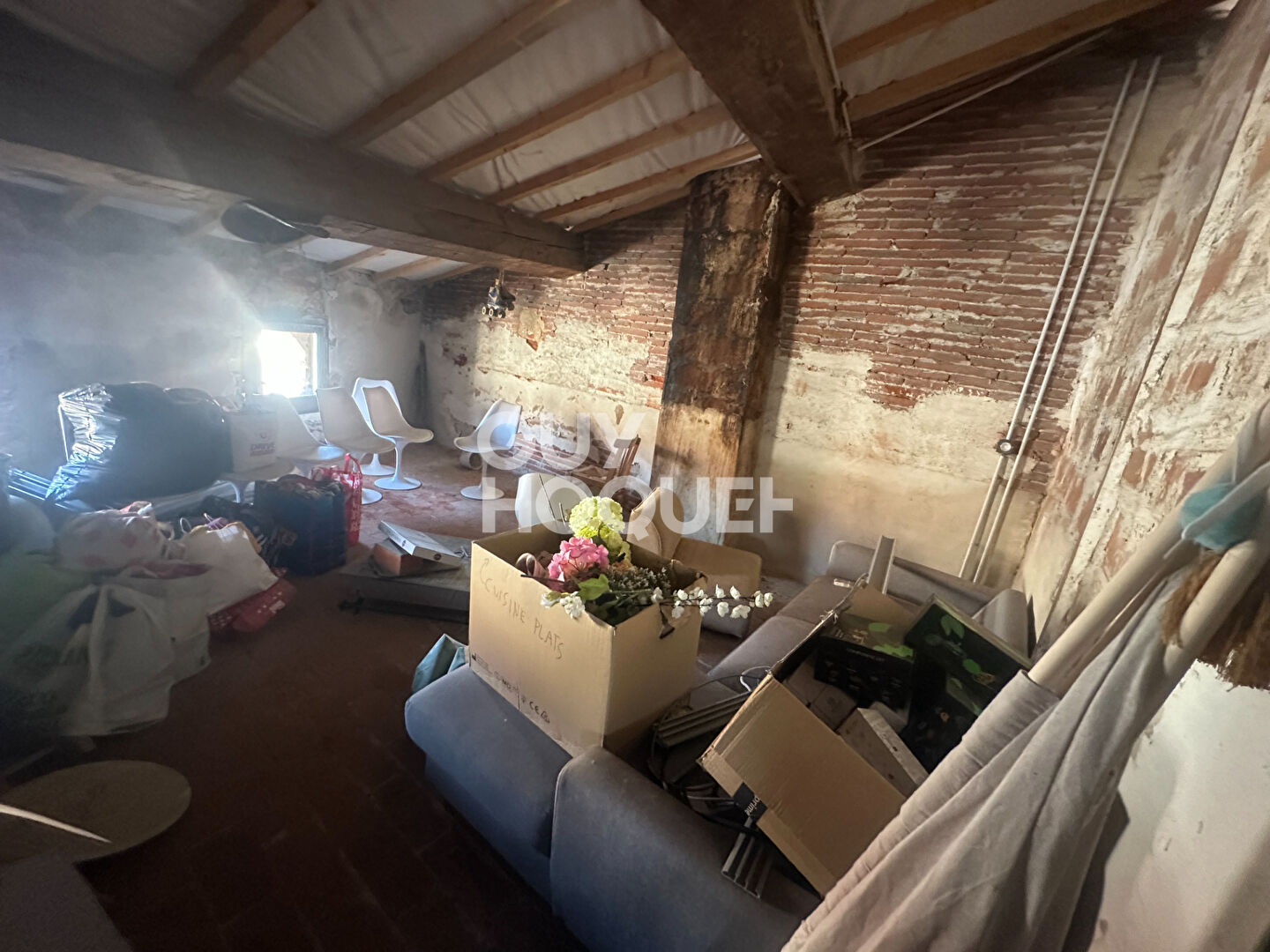 local commercial saint cyprien village