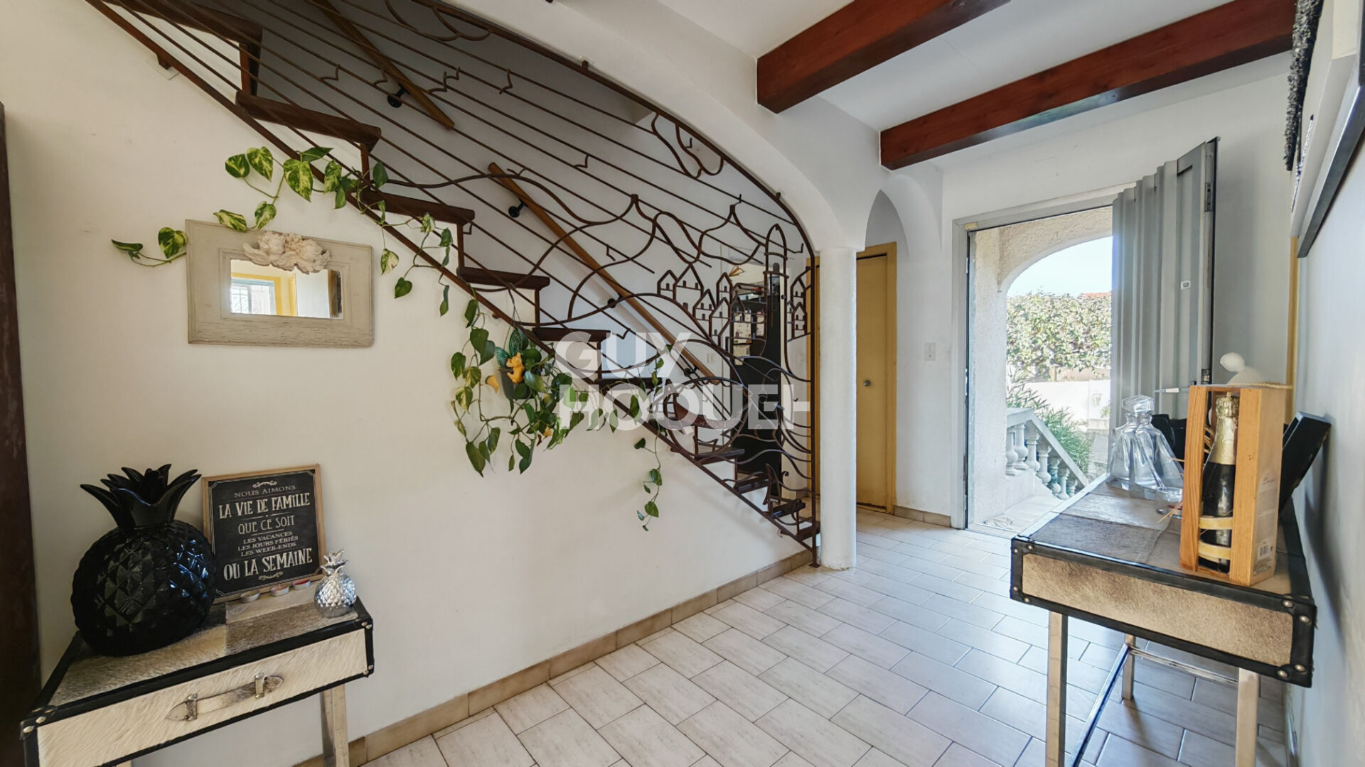 EN EXCLUSIVITE !! A vendre  maison familiale  6 Pièces Villeneuve de la Raho. Rare sur le secteur !