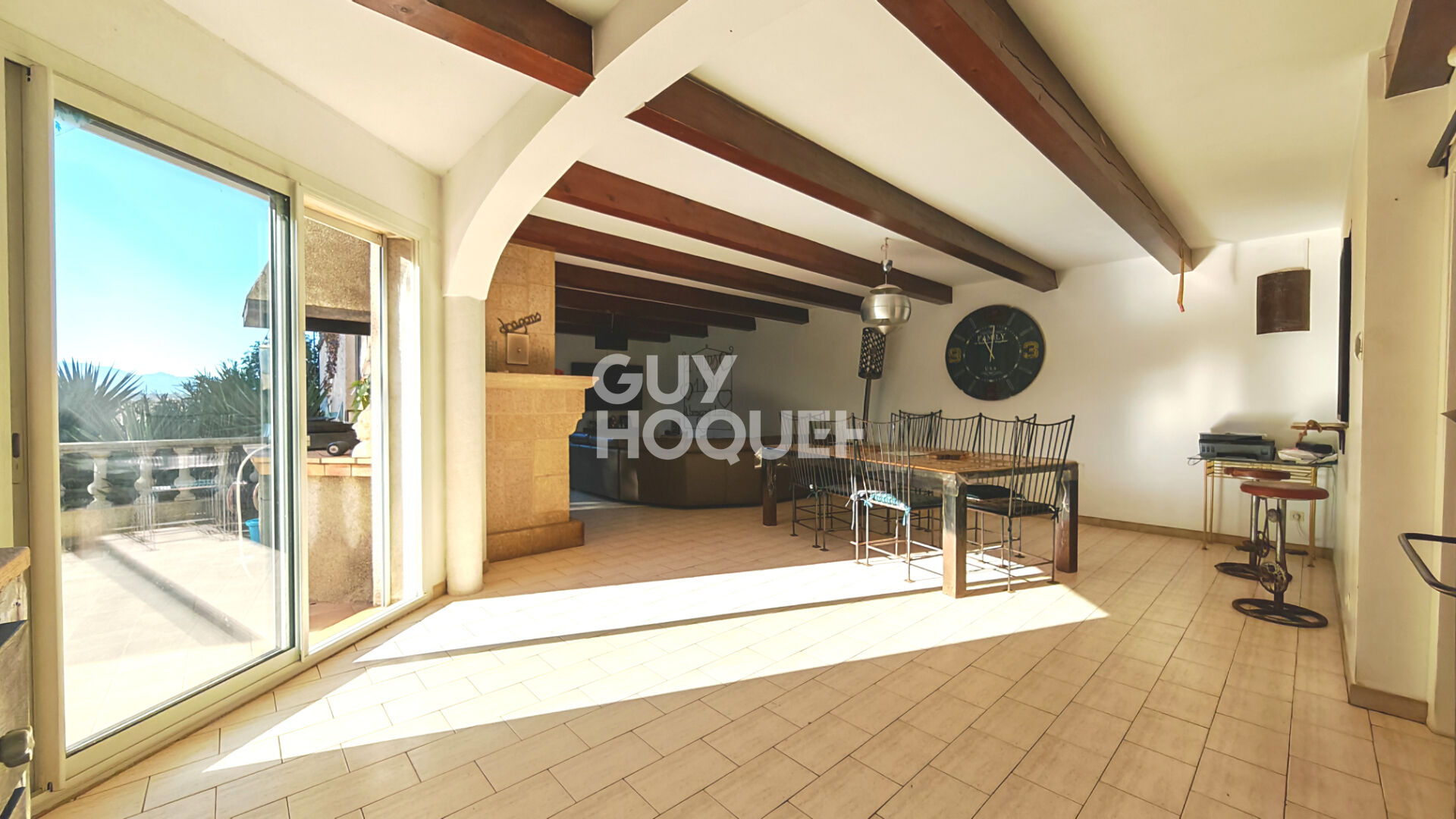 EN EXCLUSIVITE !! A vendre  maison familiale  6 Pièces Villeneuve de la Raho. Rare sur le secteur !