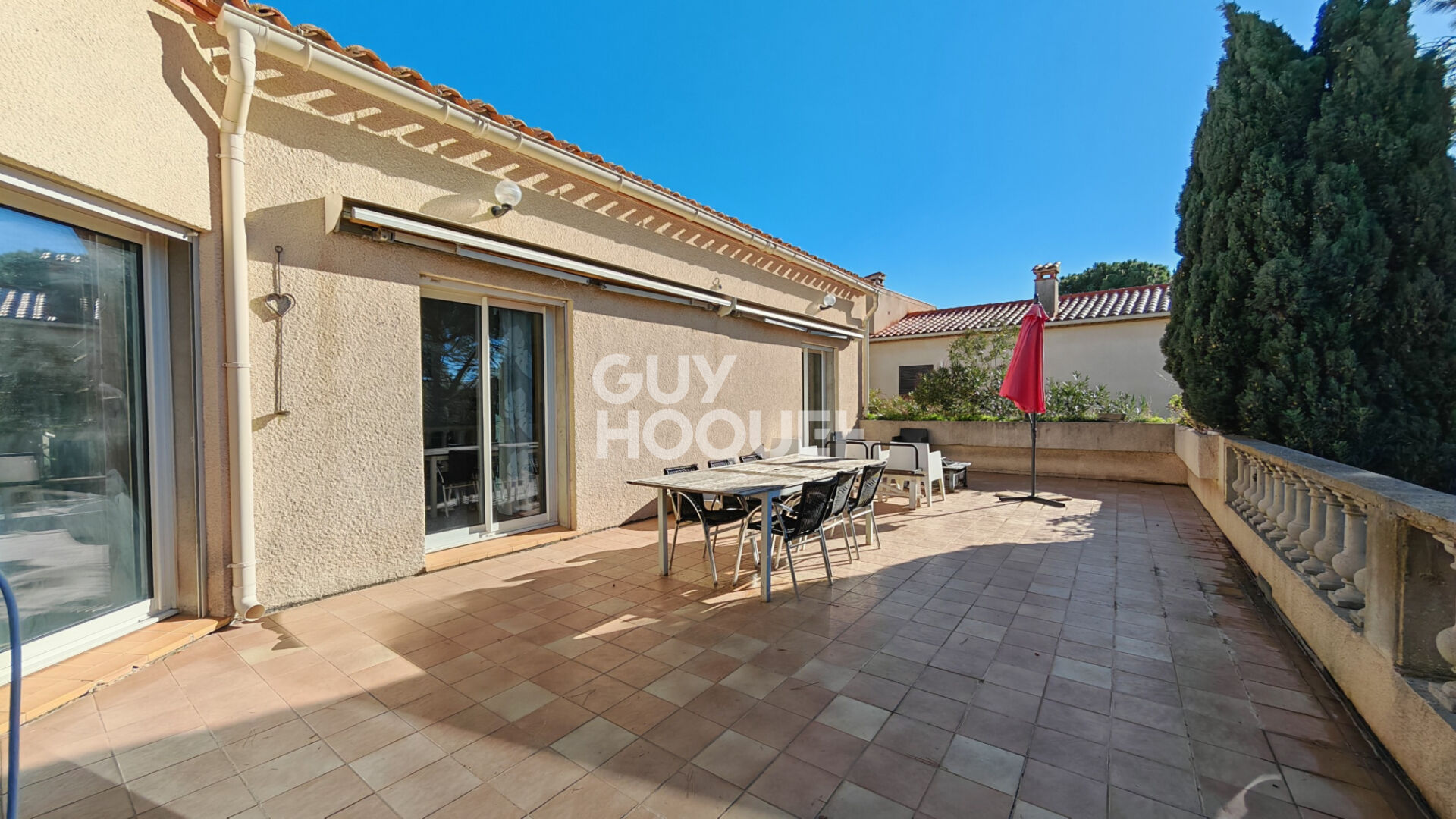 EN EXCLUSIVITE !! A vendre  maison familiale  6 Pièces Villeneuve de la Raho. Rare sur le secteur !