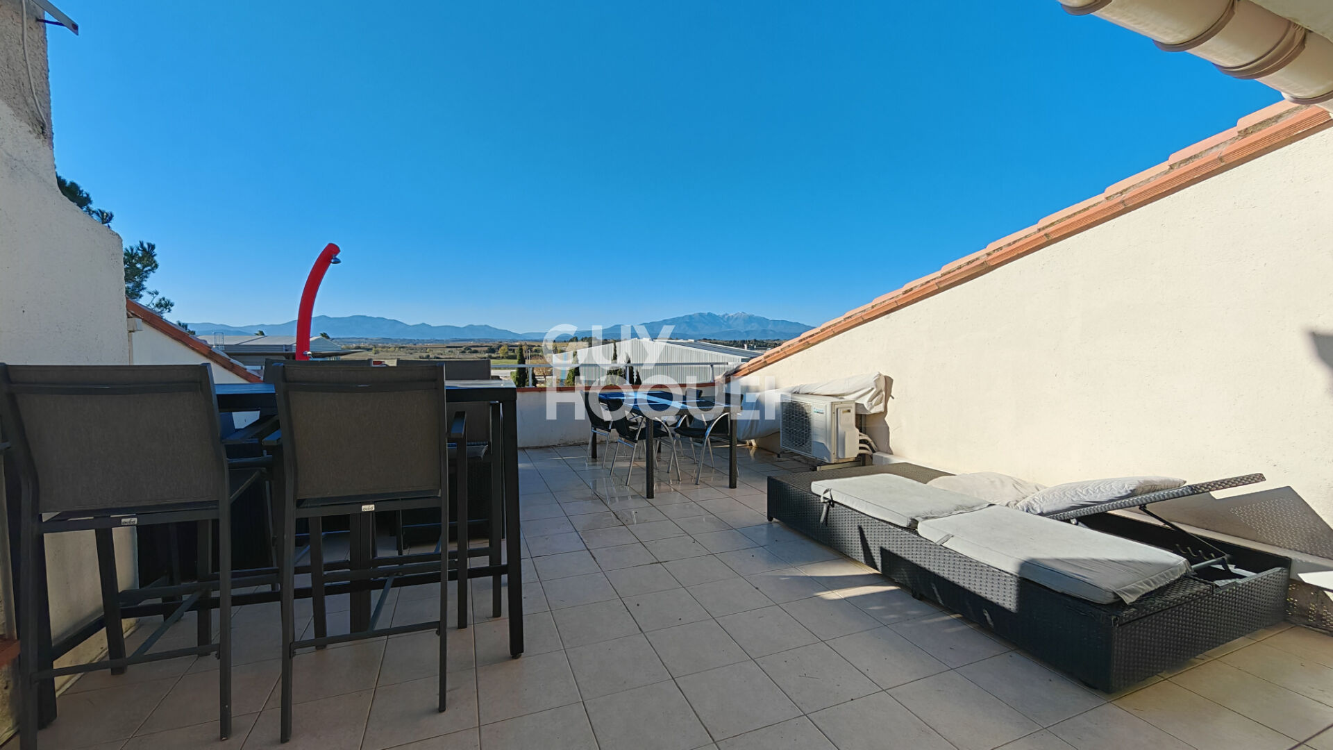 EN EXCLUSIVITE !! A vendre  maison familiale  6 Pièces Villeneuve de la Raho. Rare sur le secteur !