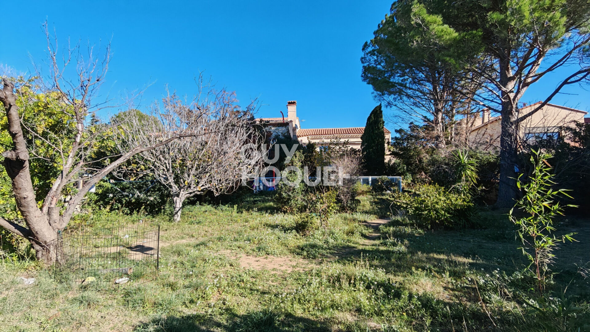 EN EXCLUSIVITE !! A vendre  maison familiale  6 Pièces Villeneuve de la Raho. Rare sur le secteur !