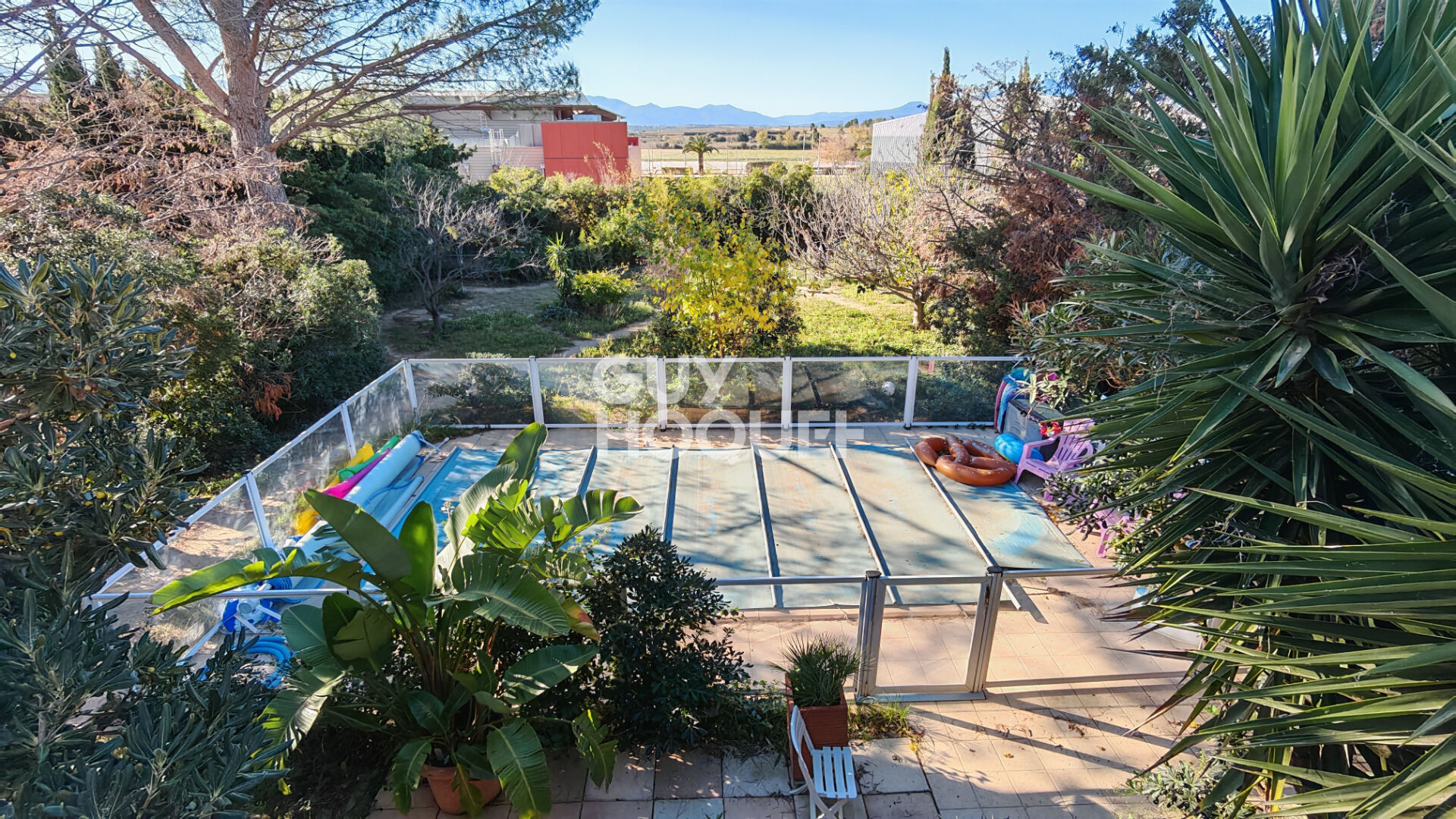 EN EXCLUSIVITE !! A vendre  maison familiale  6 Pièces Villeneuve de la Raho. Rare sur le secteur !