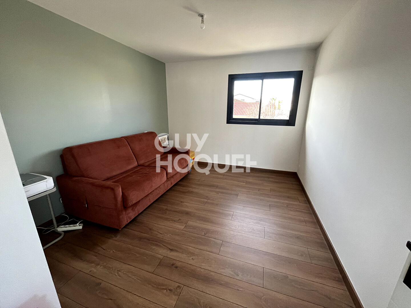 Villa moderne dans secteur résidentiel