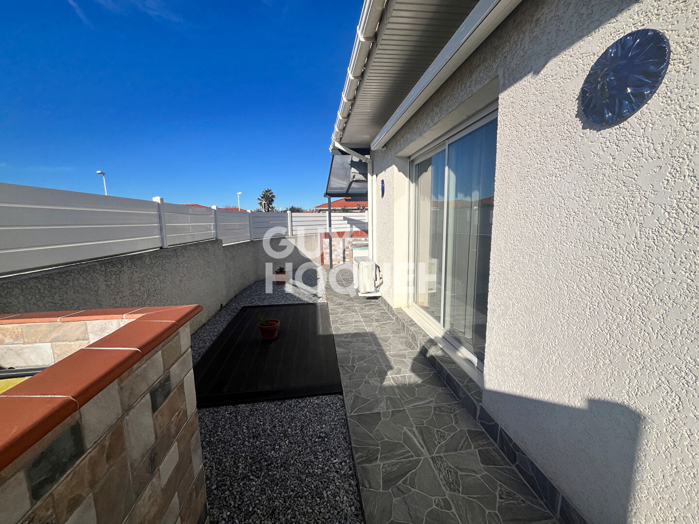 Maison coup de coeur plain pied 3 faces cherche nouveaux propriétaires