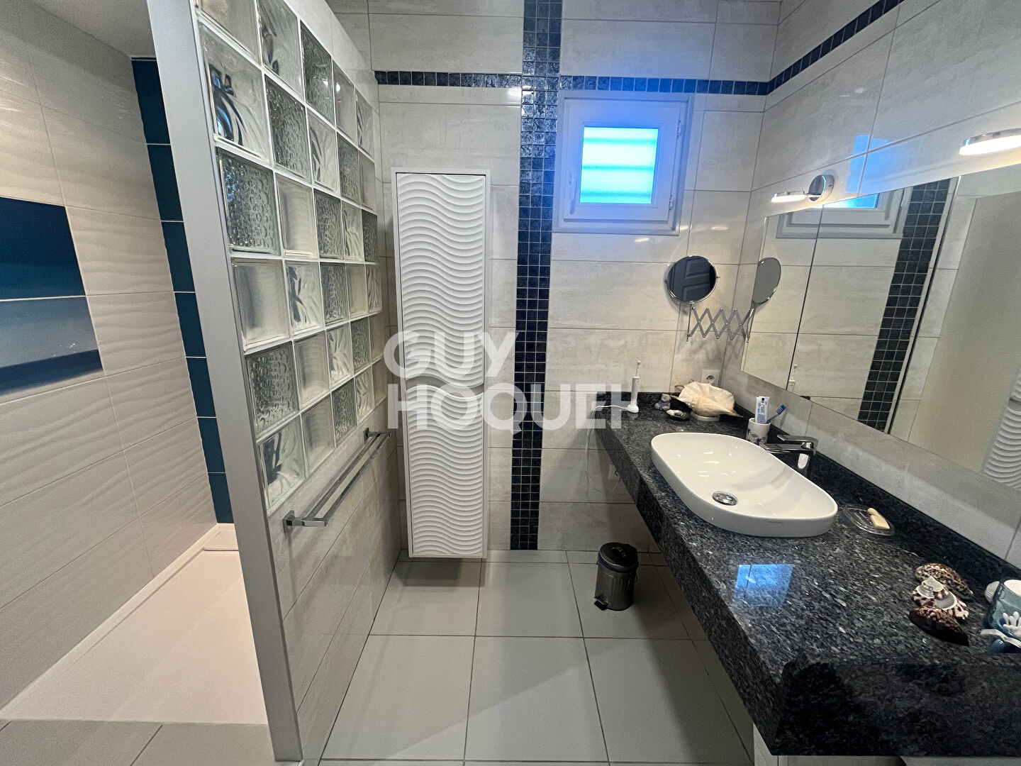 Maison coup de coeur plain pied 3 faces cherche nouveaux propriétaires