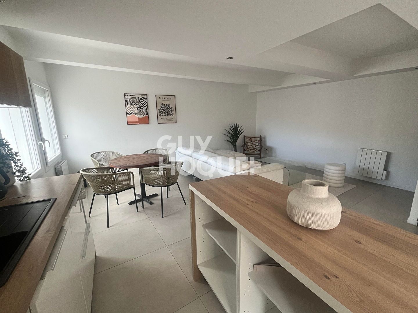 Charmante maison à Théza, un havre de paix à deux pas de la mer