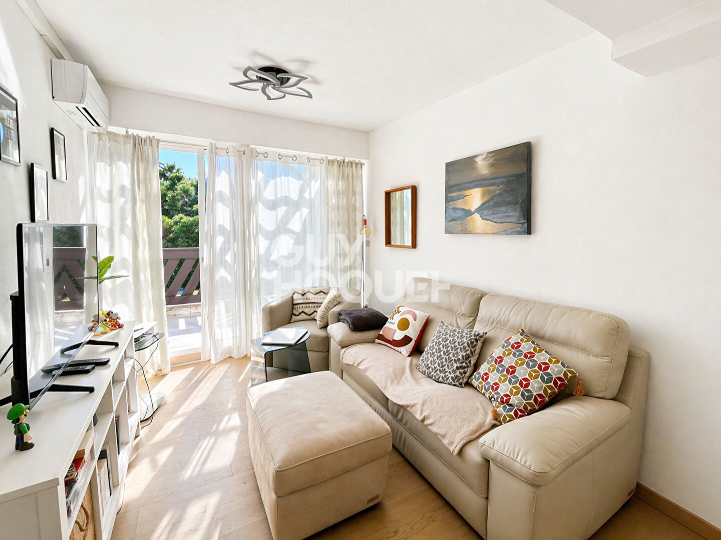 À vendre : Superbe appartement 4 pièces avec vue mer à l'île de la lagune.