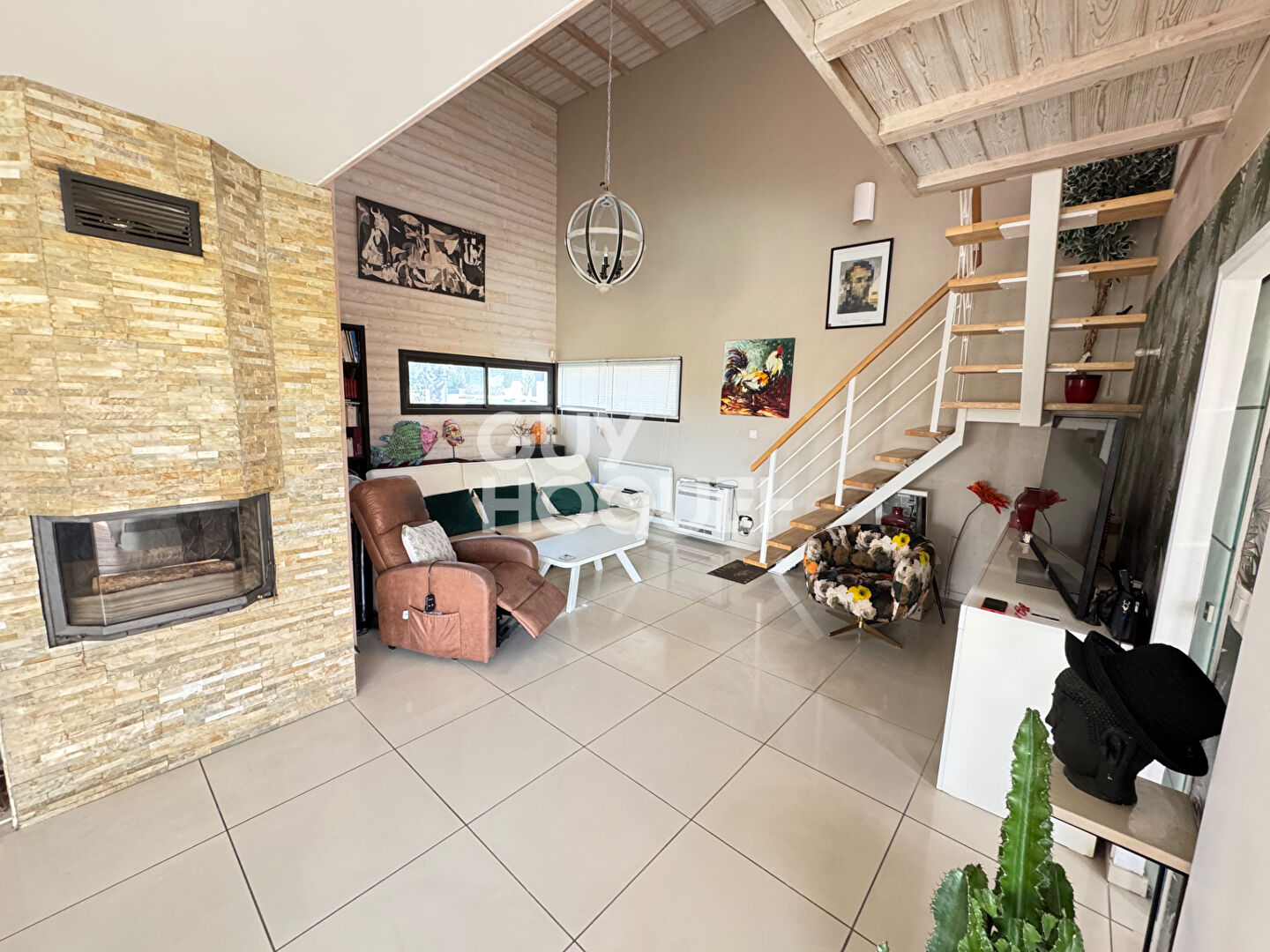 Maison d'Exception à Villeneuve-de-la-Raho - Exclusivité Guy Hoquet