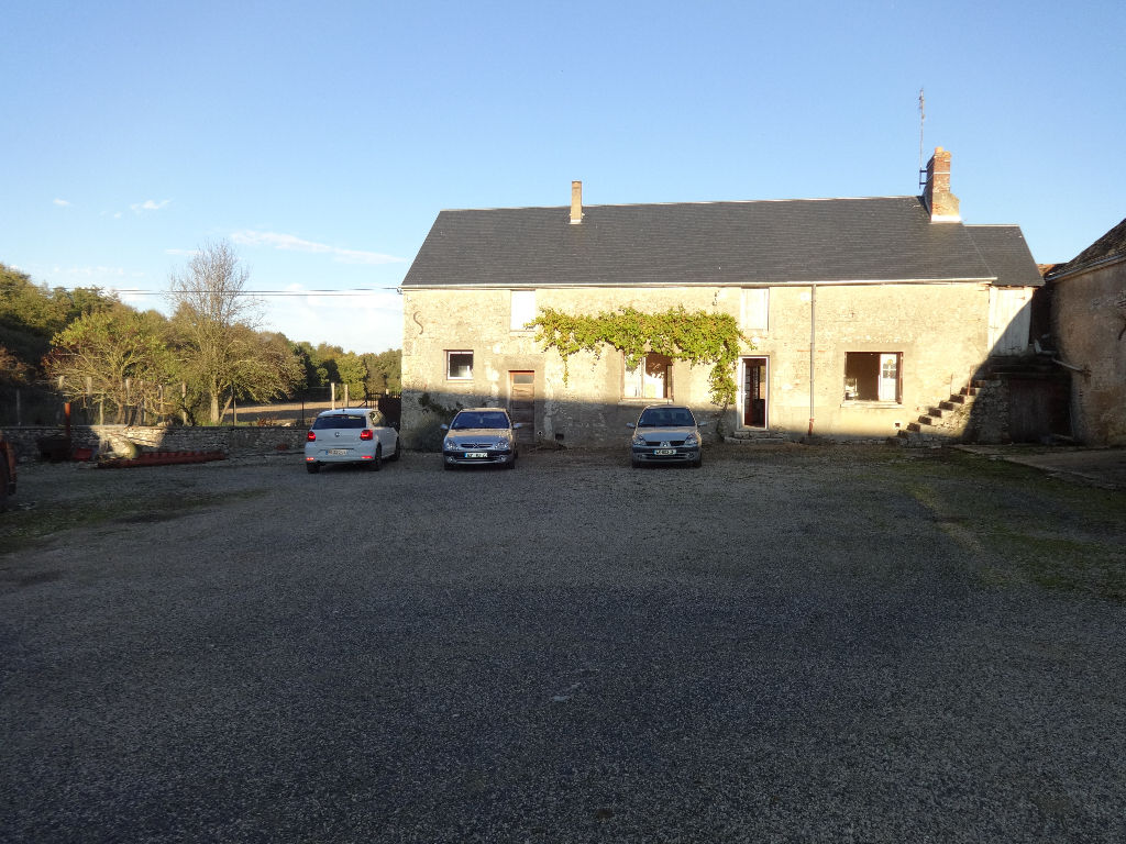 À vendre, maison d'une surface habitable de 93,8 m², 5 pièces à CLOYES LES TROIS RIVIERES (28220).