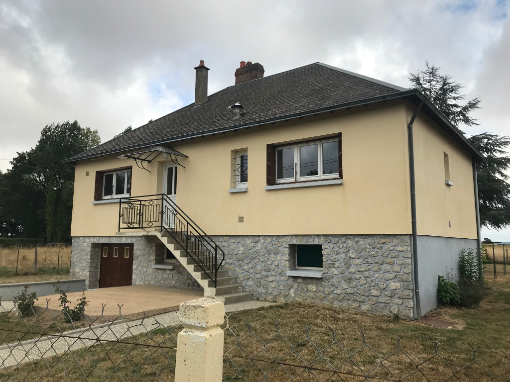 Maison Yevres 4 pièce(s) 82.73 m2