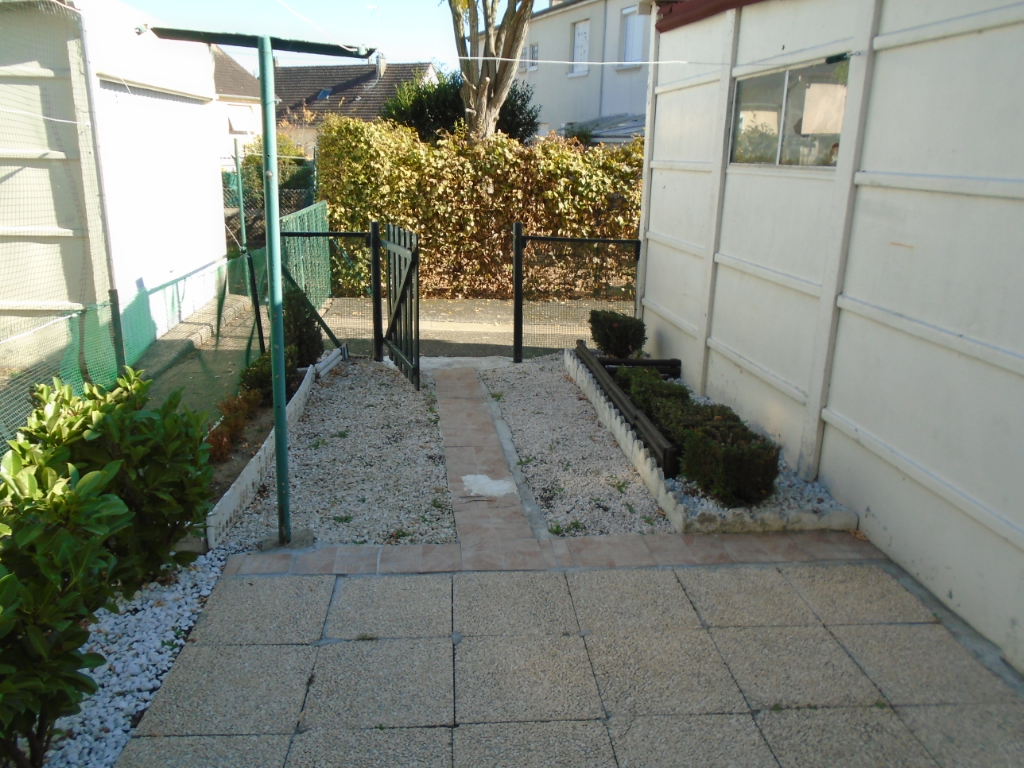 À louer, maison de 69 m², 4 pièces à CHATEAUDUN (28200).