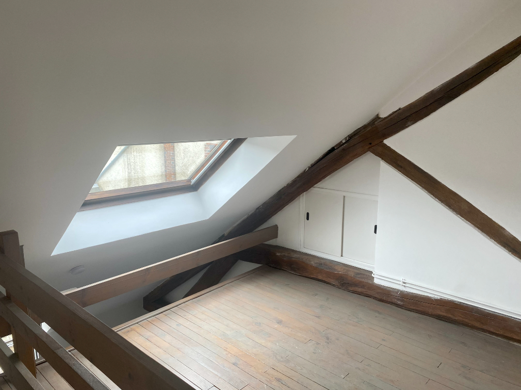 LOCATION : appartement de 2 pièces (22 m²) à CHATEAUDUN