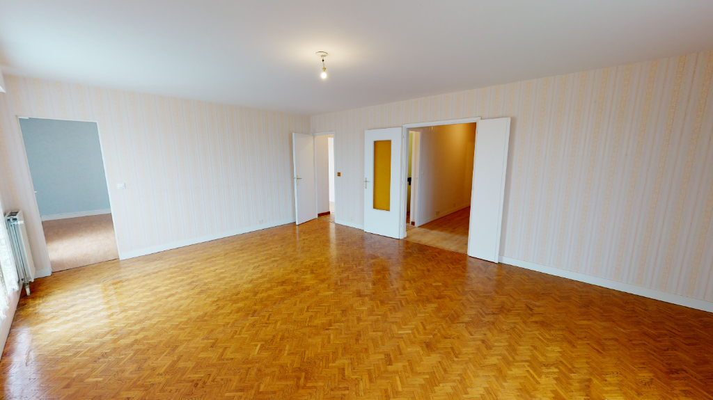 Appartement ChÂteaudun  4 pièces Proche centre-ville