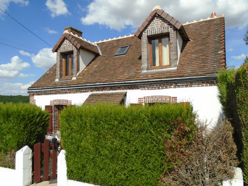 À vendre, maison 5 pièces d'environ 94,1 m² à SAINT JEAN FROIDMENTEL (41160).
