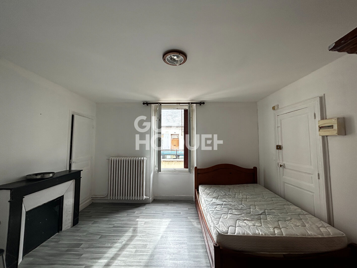 CHATEAUDUN : appartement  meublé T2 (35 m²) à louer