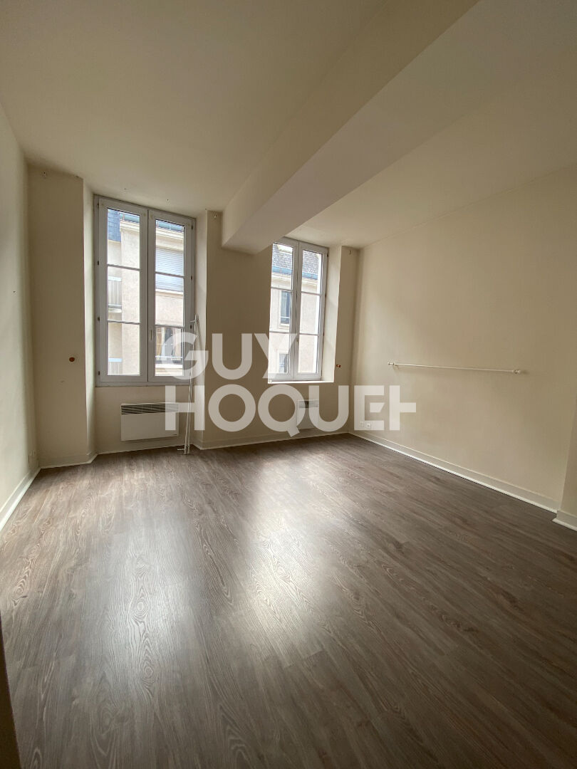 LOCATION : appartement de 2 pièces (63 m²) à CHATEAUDUN