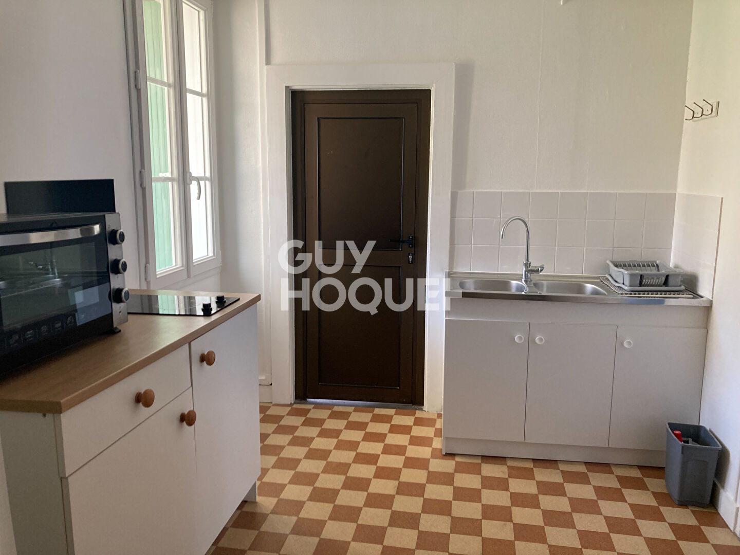 LOCATION : maison T1 (33 m²) à Bonneval